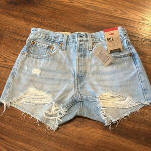 Brand new Levi women shorts